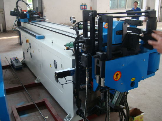 آلة ثني الأنابيب بمحرك سيرفو CNC بقالب ممسحة (GM-SB-38CNC)