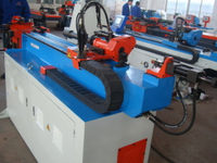 آلة ثني الأنابيب ذات 3 محركات مؤازرة (GM-SB-18CNC)